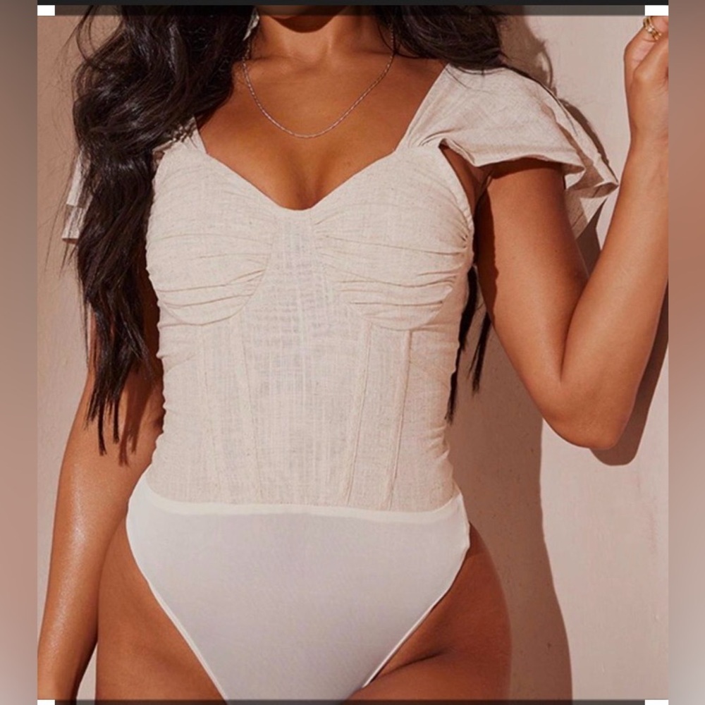 PrettyLittleThing Cream Textured Puff Sleeve Bodysuit